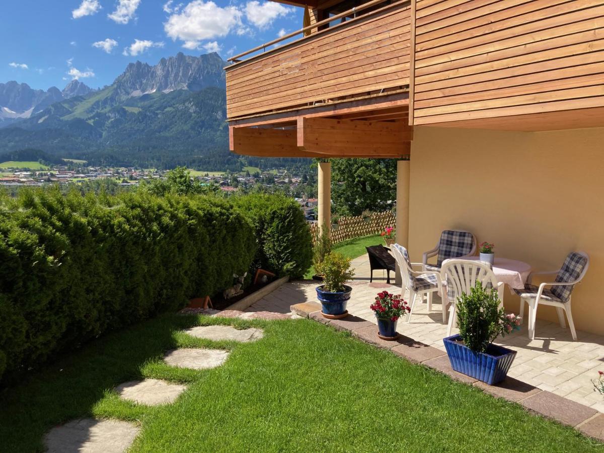 Romantik Aparthotel Sonnleitn Sankt Johann in Tirol Esterno foto