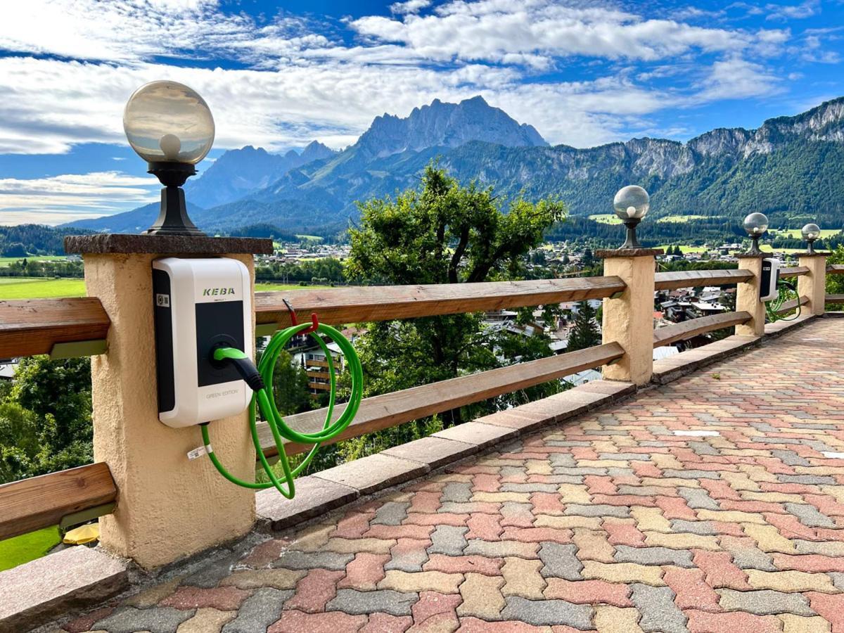 Romantik Aparthotel Sonnleitn Sankt Johann in Tirol Esterno foto