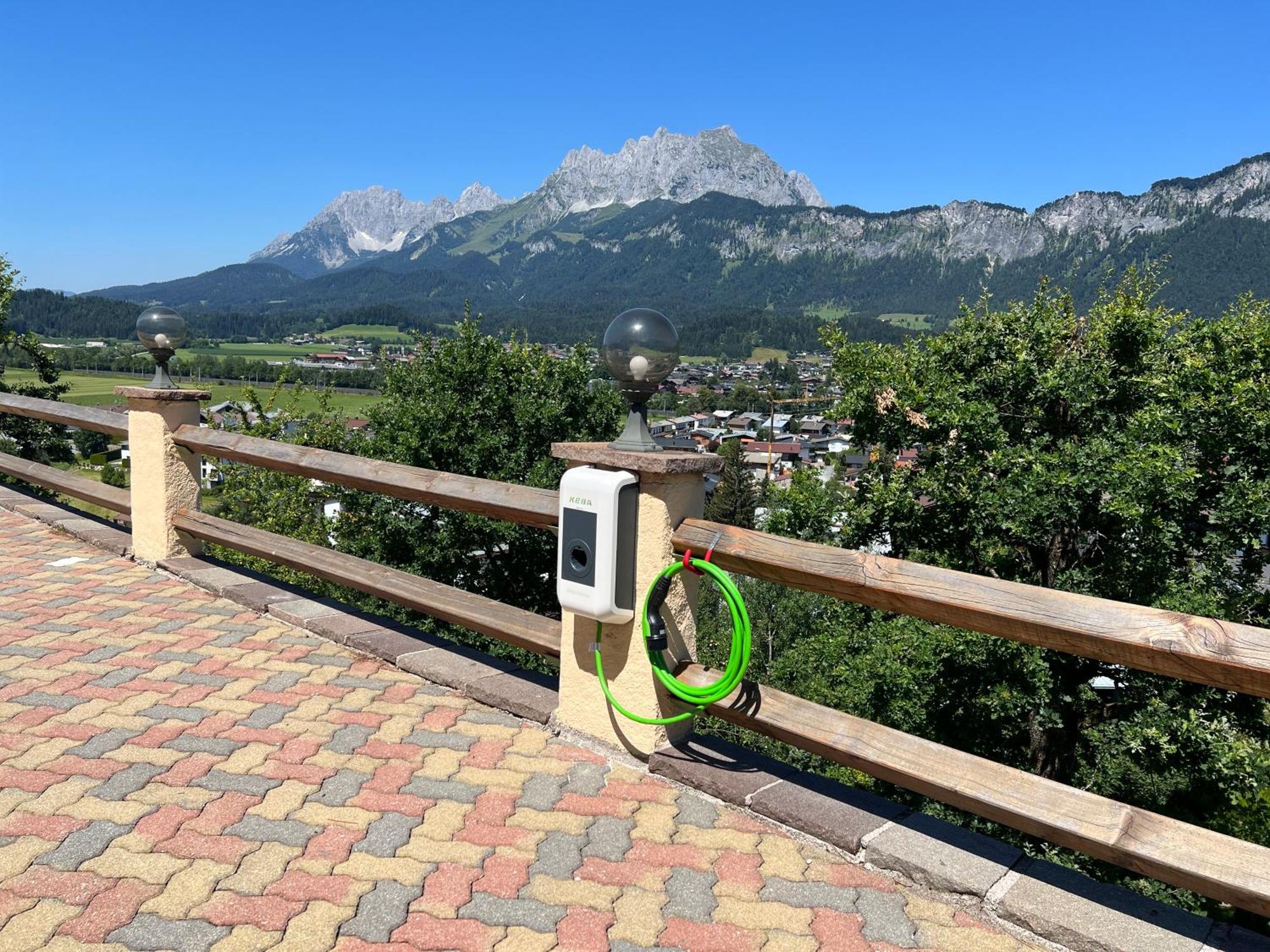 Romantik Aparthotel Sonnleitn Sankt Johann in Tirol Esterno foto