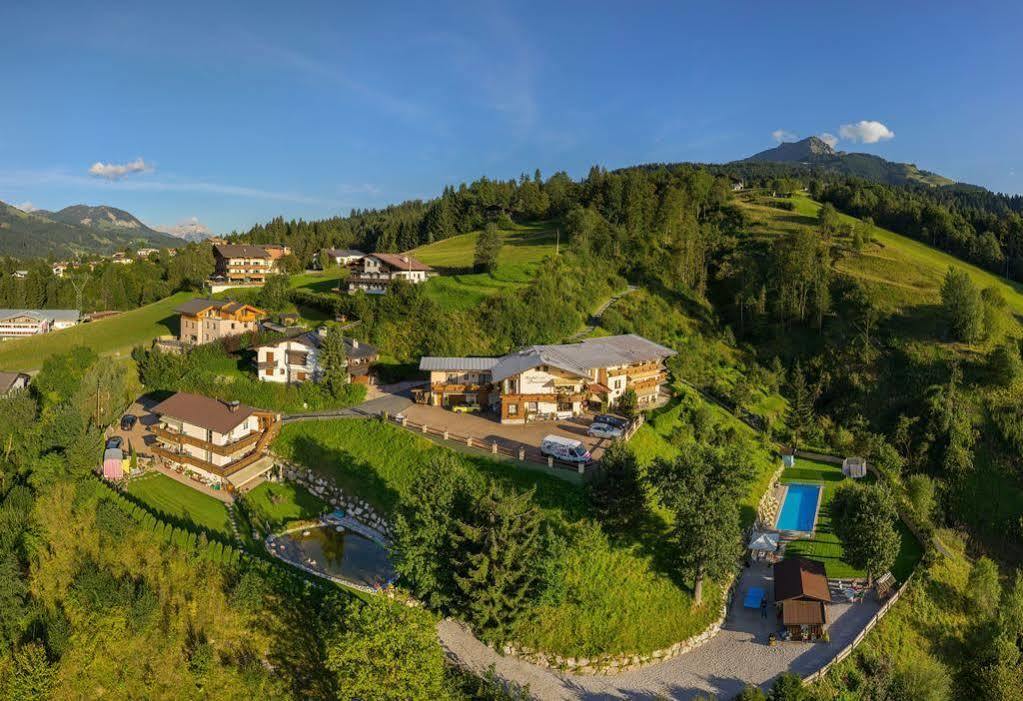 Romantik Aparthotel Sonnleitn Sankt Johann in Tirol Esterno foto