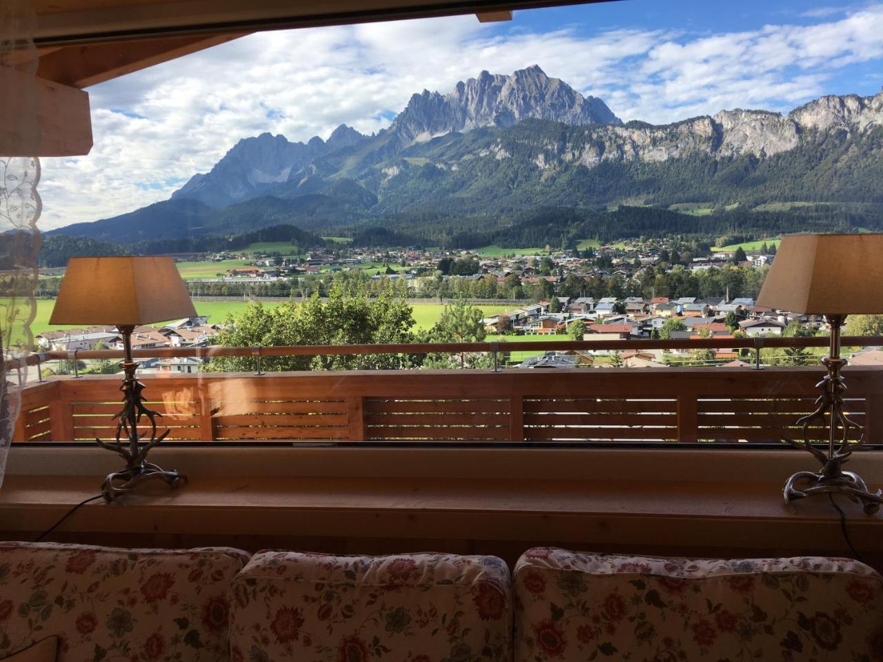 Romantik Aparthotel Sonnleitn Sankt Johann in Tirol Esterno foto