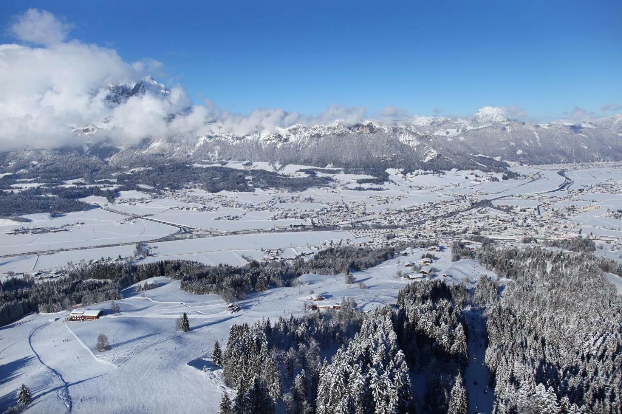 Romantik Aparthotel Sonnleitn Sankt Johann in Tirol Esterno foto